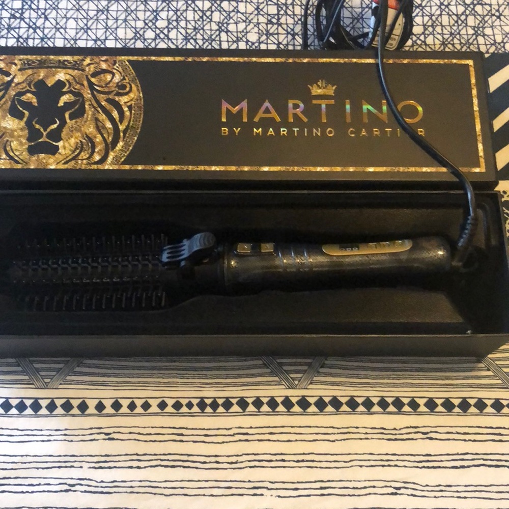 Martino by Martino Cartier.